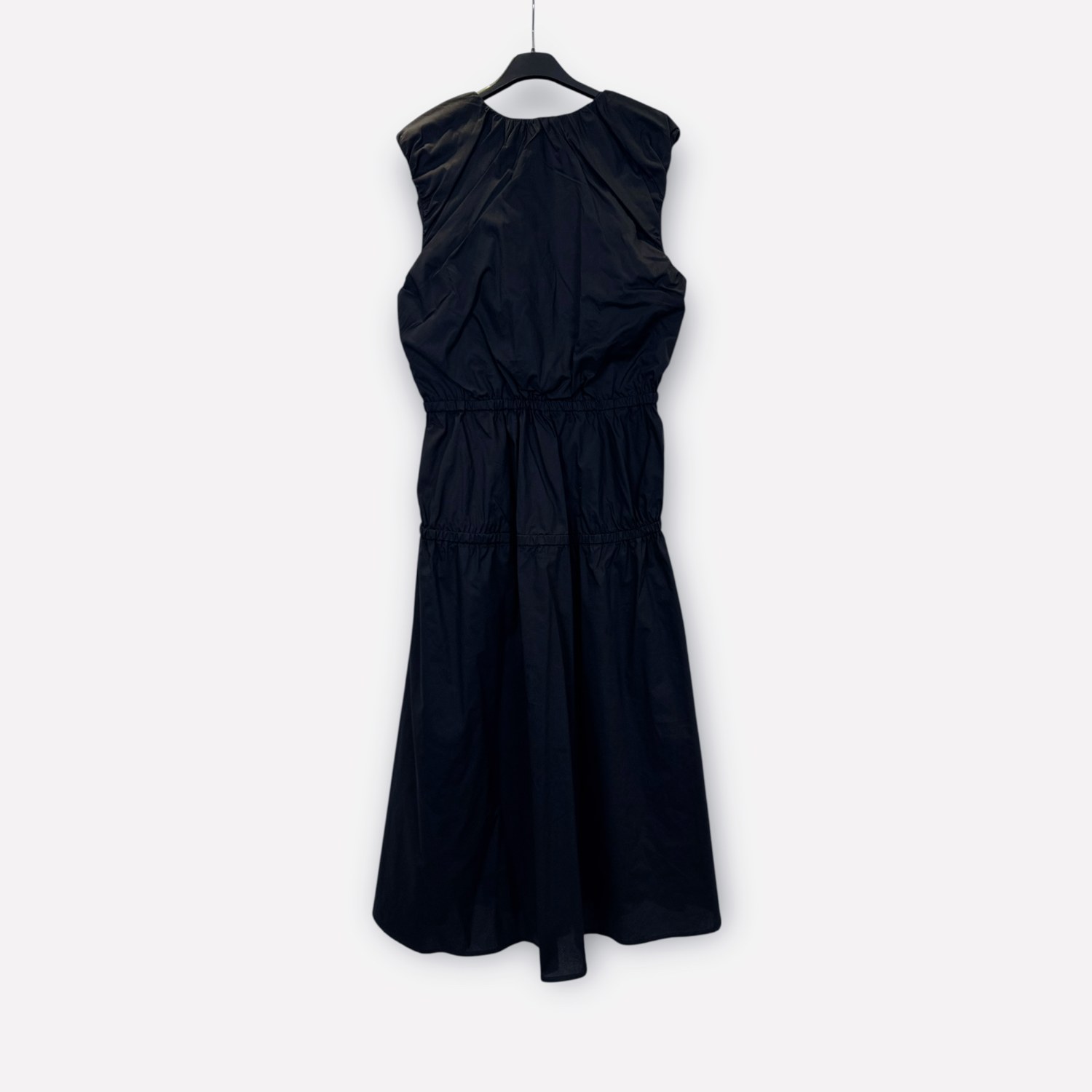 Abito midi in cotone smanicato con vita arricciata SS26-C6-03 – NEUS