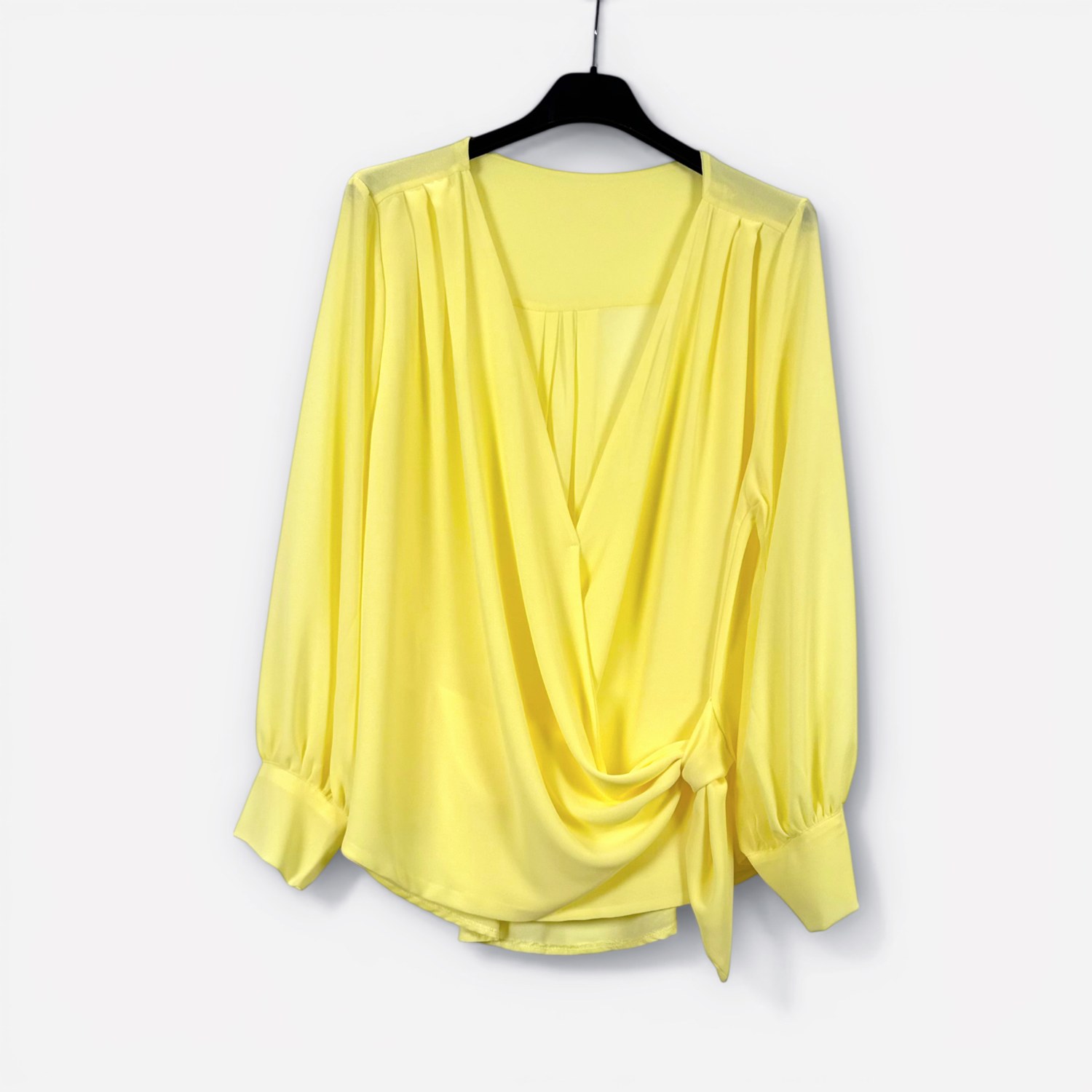 Blusa a maniche lunghe modello portafoglio con laccio laterale 9786 – NEUS