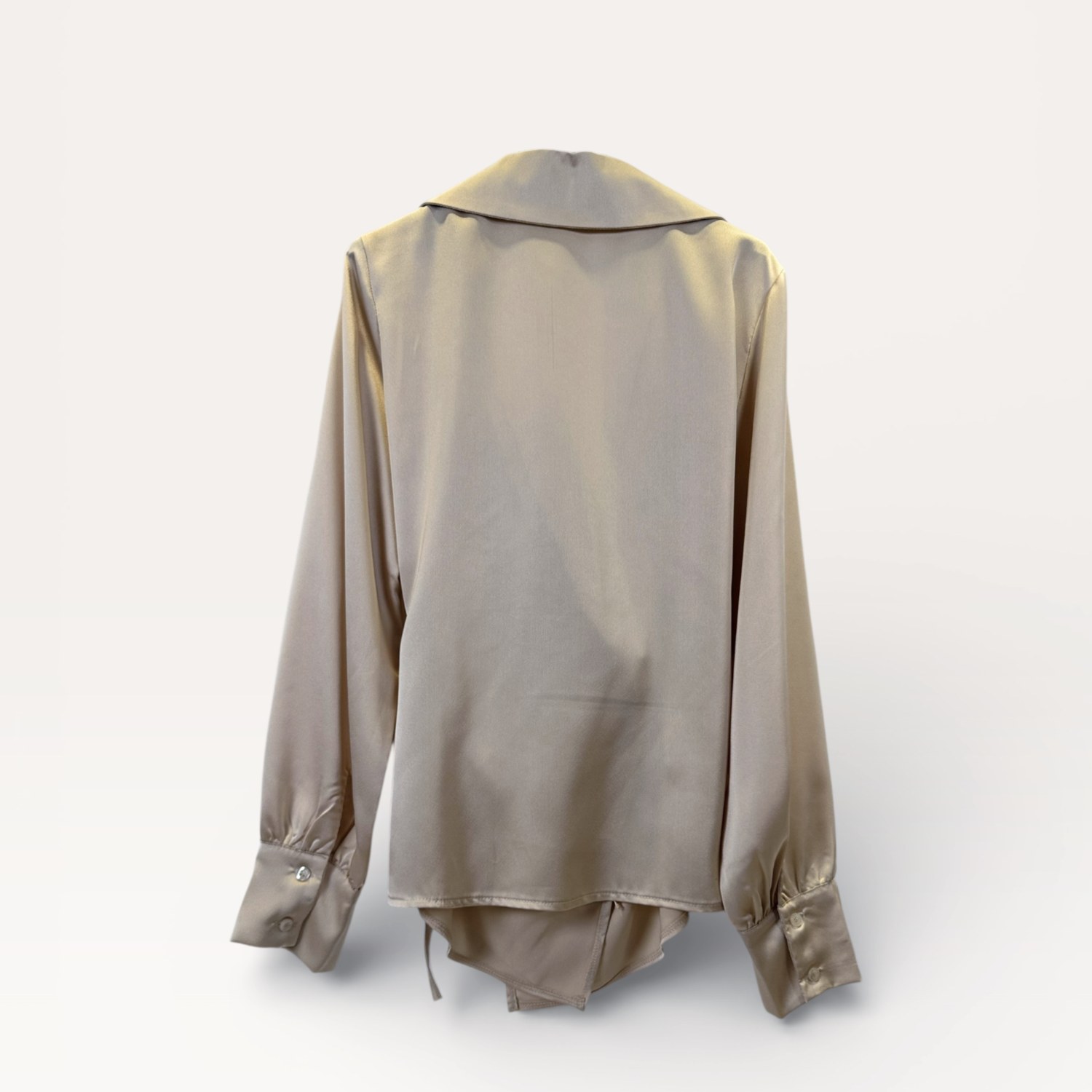 Camicia a portafoglio in raso con drappeggio SS26-C3-54 – NEUS