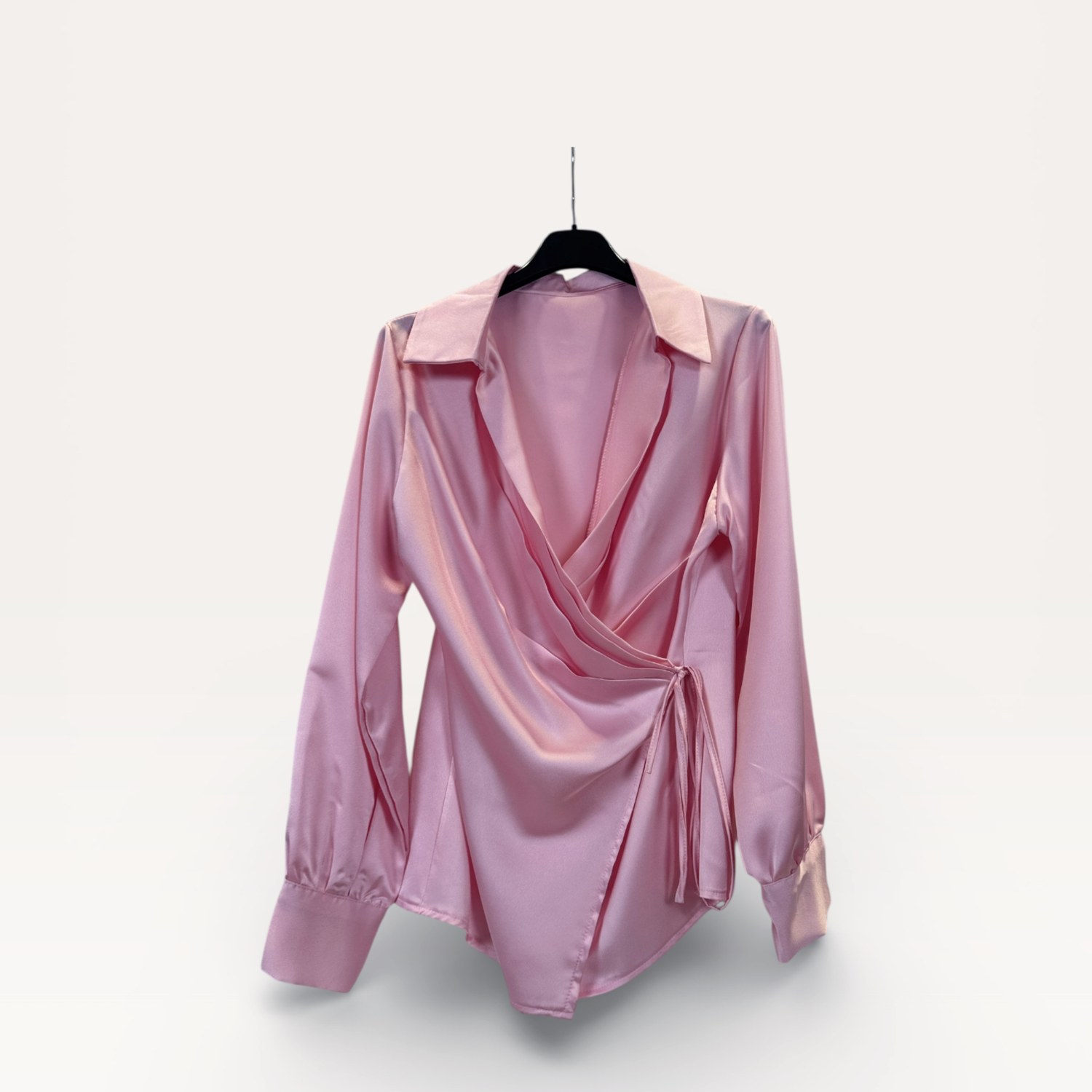 Camicia a portafoglio in raso con drappeggio SS26-C3-54 – NEUS