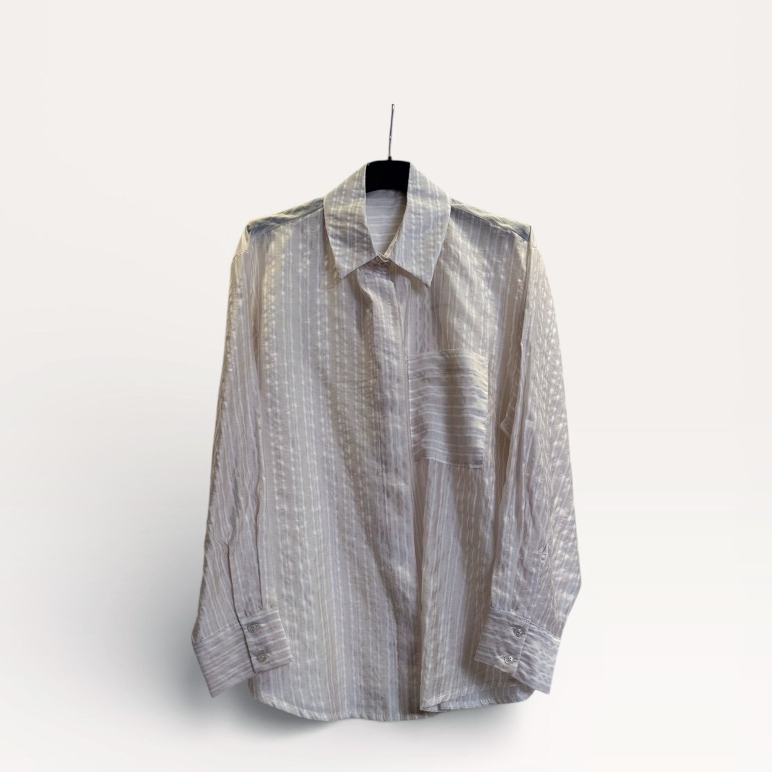 Camicia fit rilassato a righe SS26-C3-61 – NEUS
