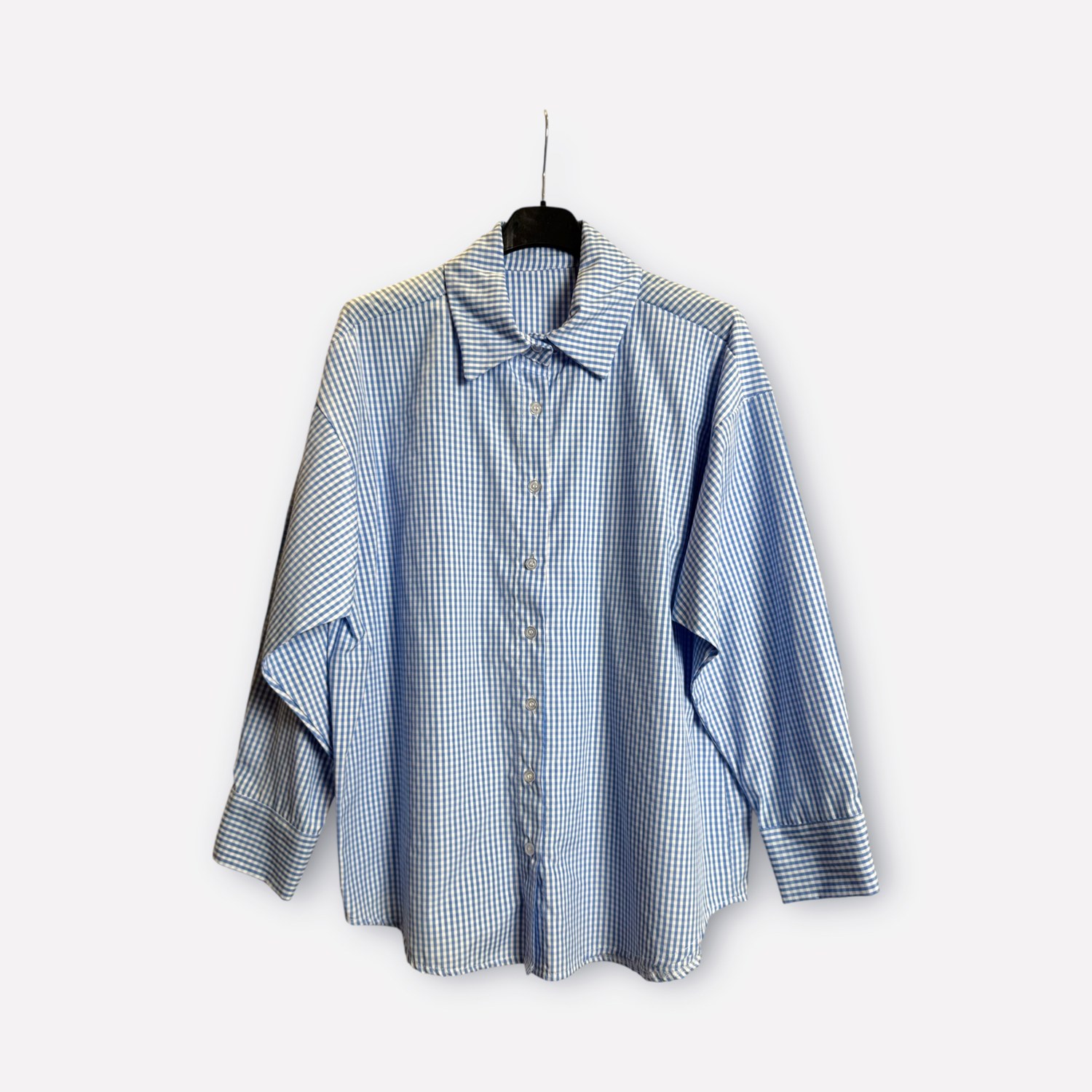 Camicia a righe vestibilità morbida con bottoni SS26-C6-44 – NEUS