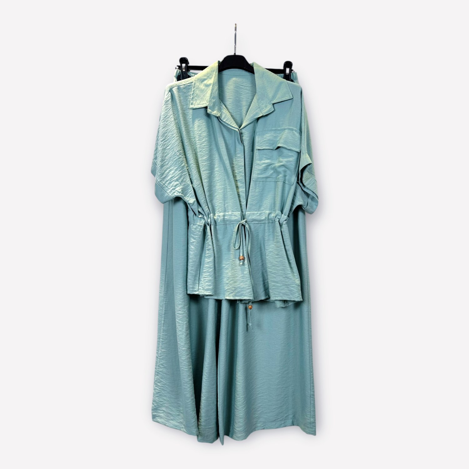 Completo in viscosa con camicia arricciata e pantaloni a gamba ampia 0261/0262 – NEUS