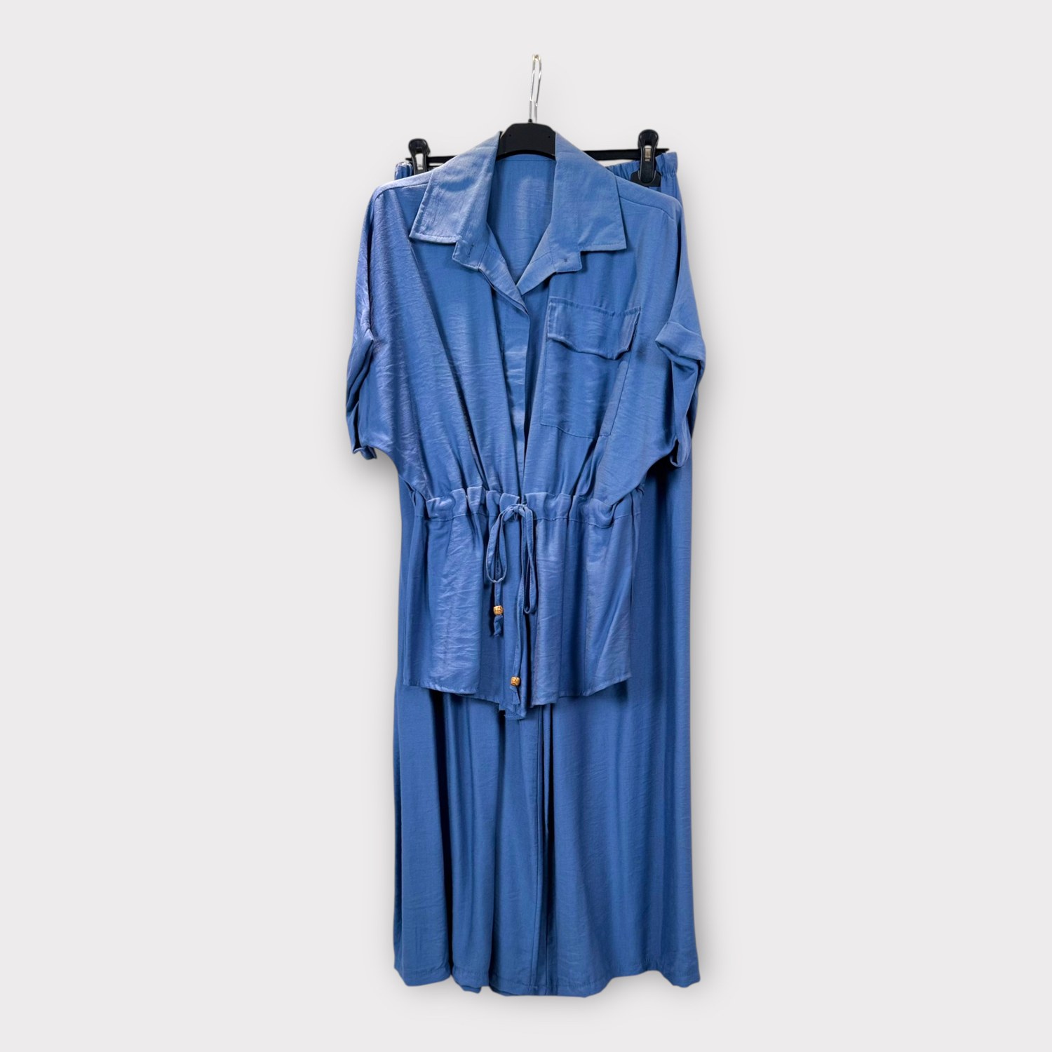 Completo in viscosa con camicia arricciata e pantaloni a gamba ampia 0261/0262 – NEUS