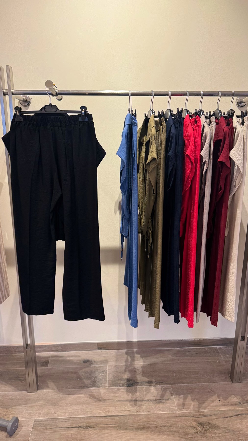 Completo con camicia a maniche corte e pantaloni dritti 0284/0140 – NEUS