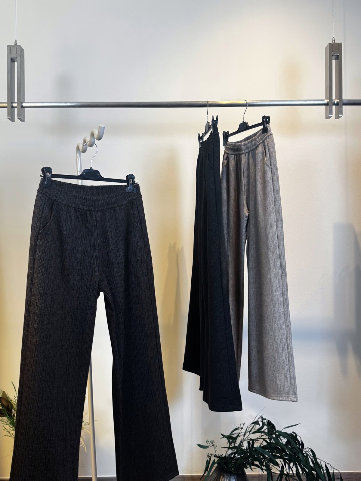Pantalone ampio con elastico Q8106 – NEUS