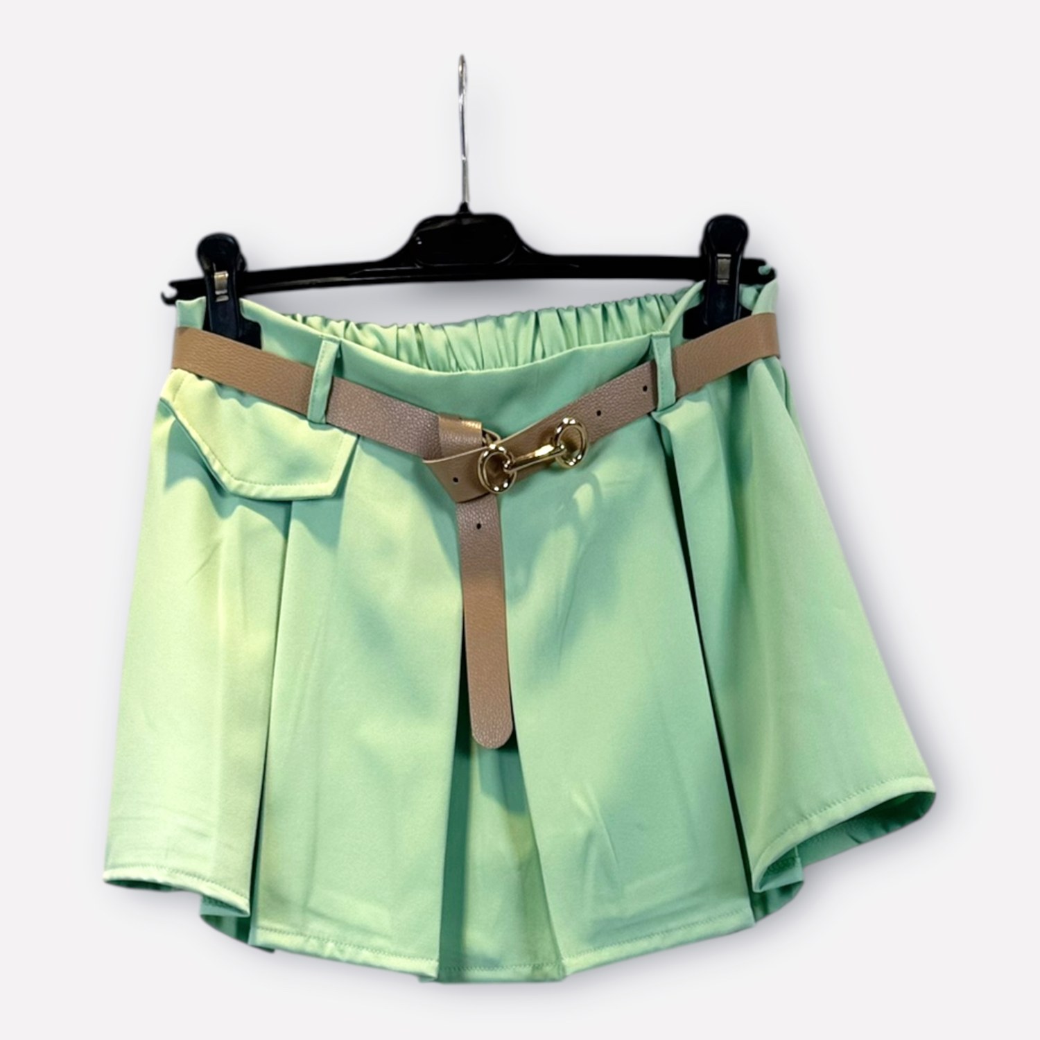 Gonna pantalone corto plissettata con cintura SS26-C4-18 – NEUS