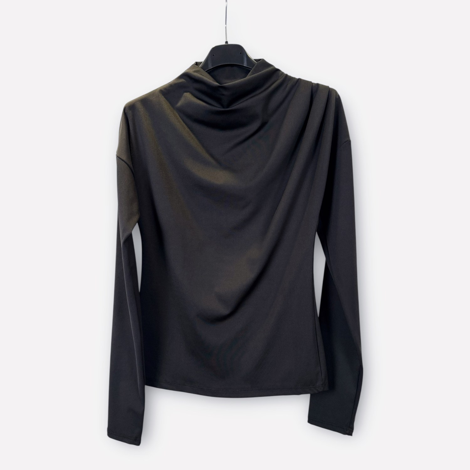 Maglia a maniche lunghe con collo drappeggiato 0201 – NEUS
