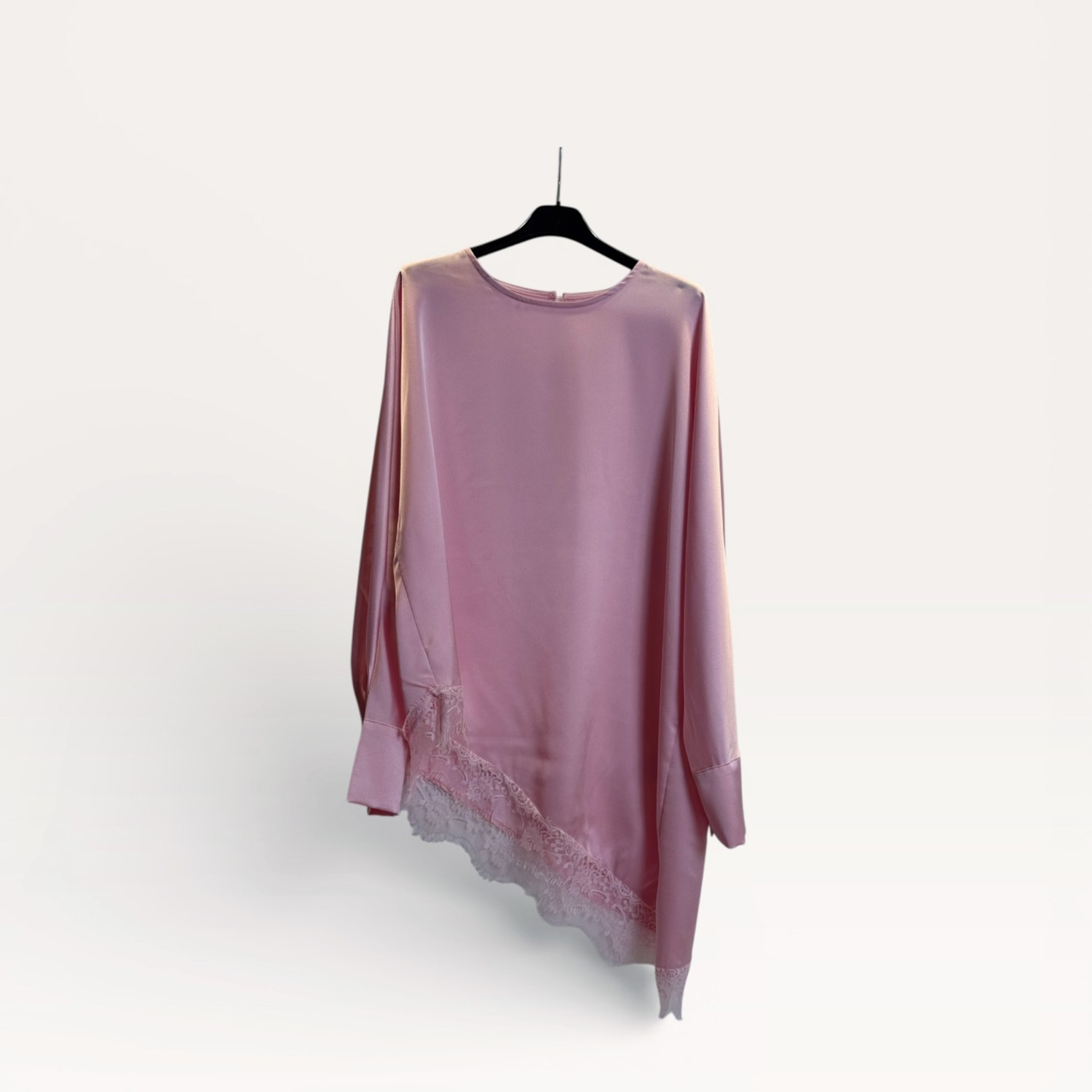 Top asimmetrico blu notte con bordo in pizzo SS26-C3-59 – NEUS