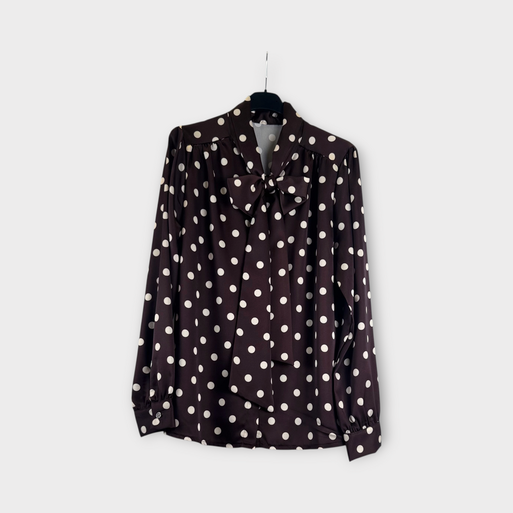 Camicia a pois con fiocco