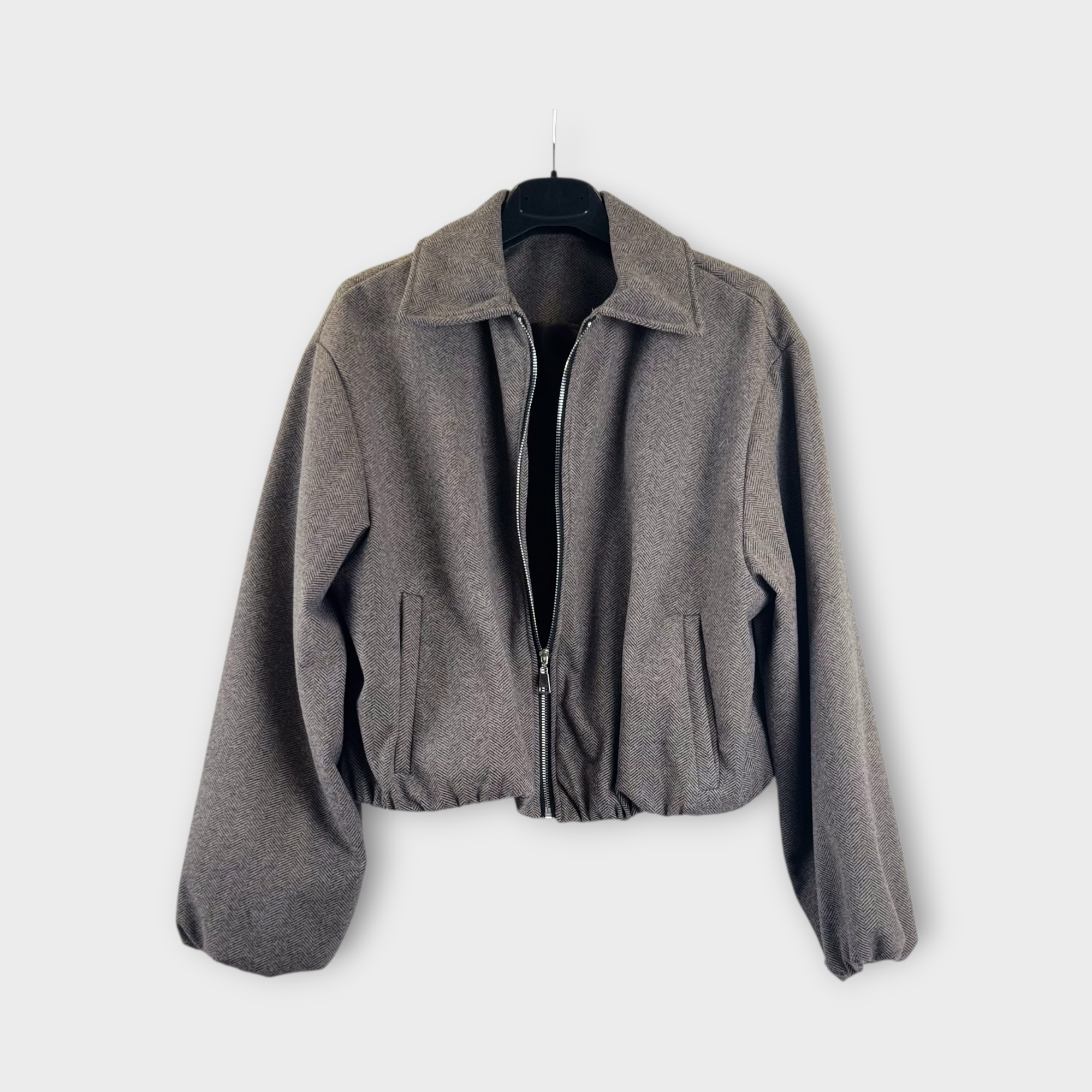 Giacca grigia con zip