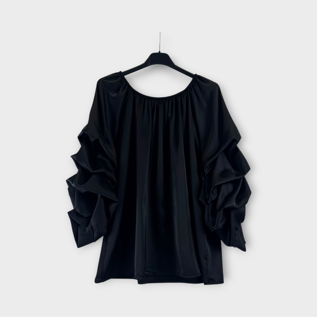 Burgundy blouse with ruffled sleeves Black