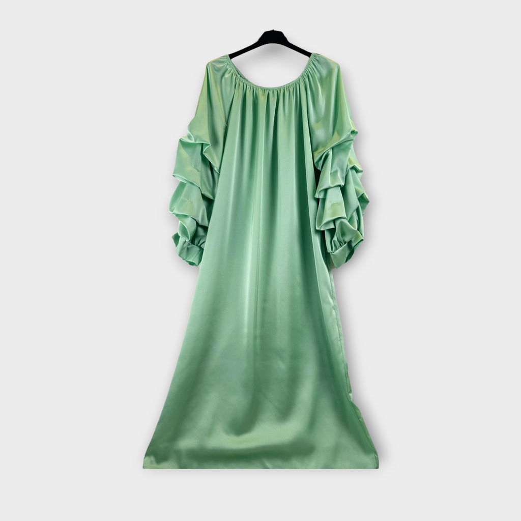 Abito lungo con maniche a balze Verde