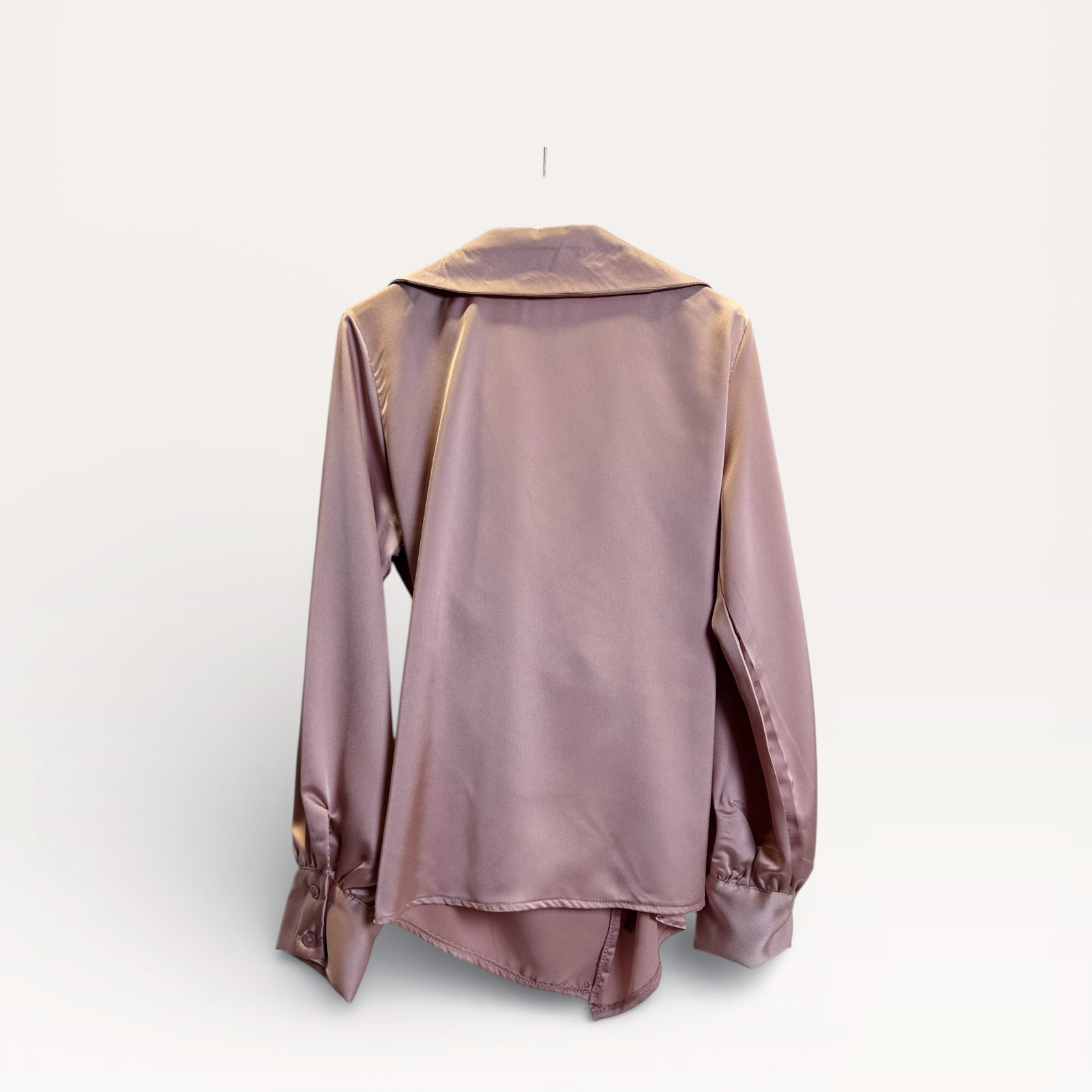 Camicia a portafoglio in raso con drappeggio