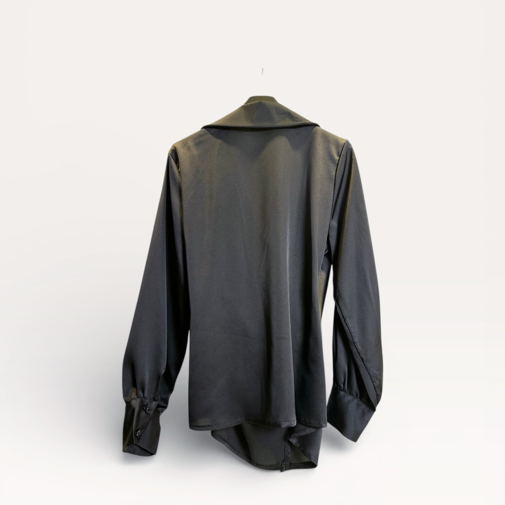 Camicia a portafoglio in raso con drappeggio