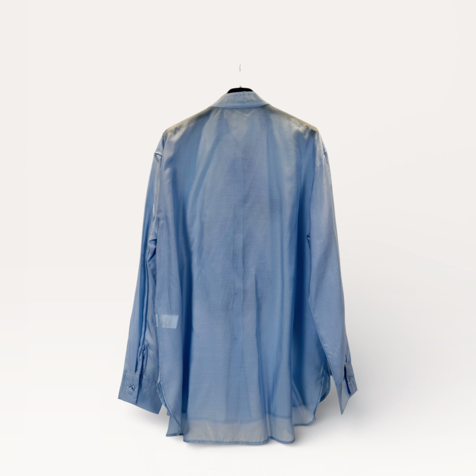 Camicia con volant in pizzo stratificato