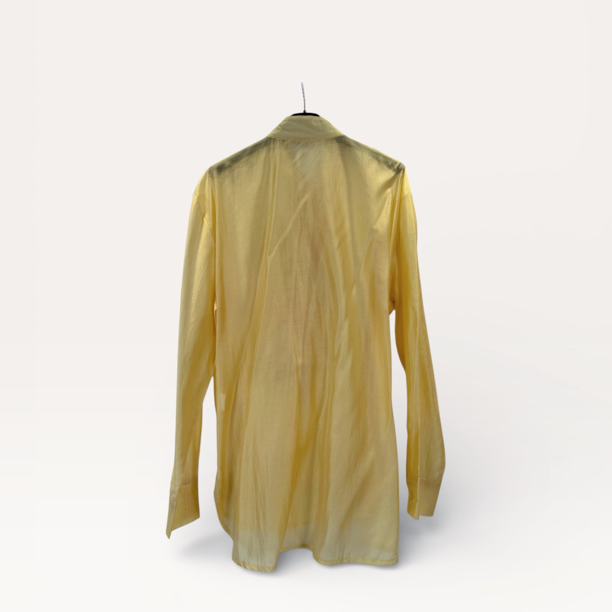 Camicia con volant in pizzo stratificato