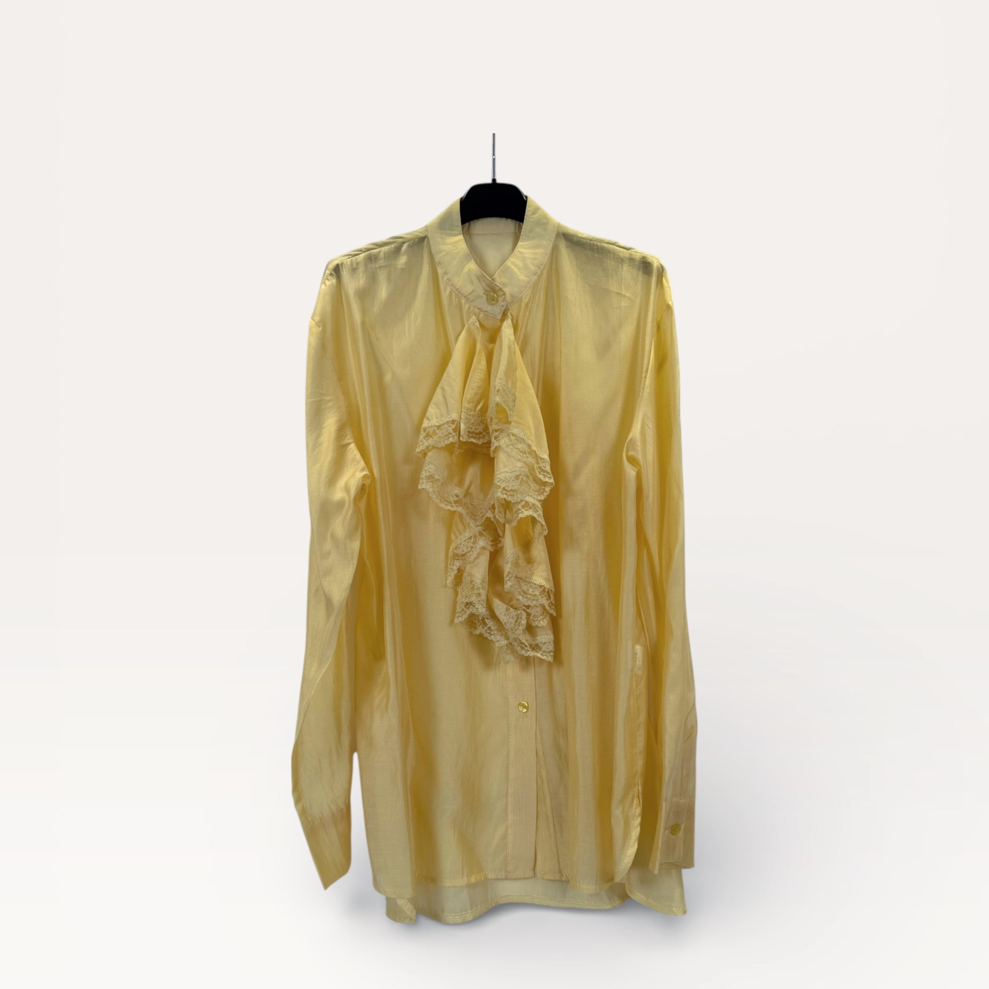 Camicia con volant in pizzo stratificato