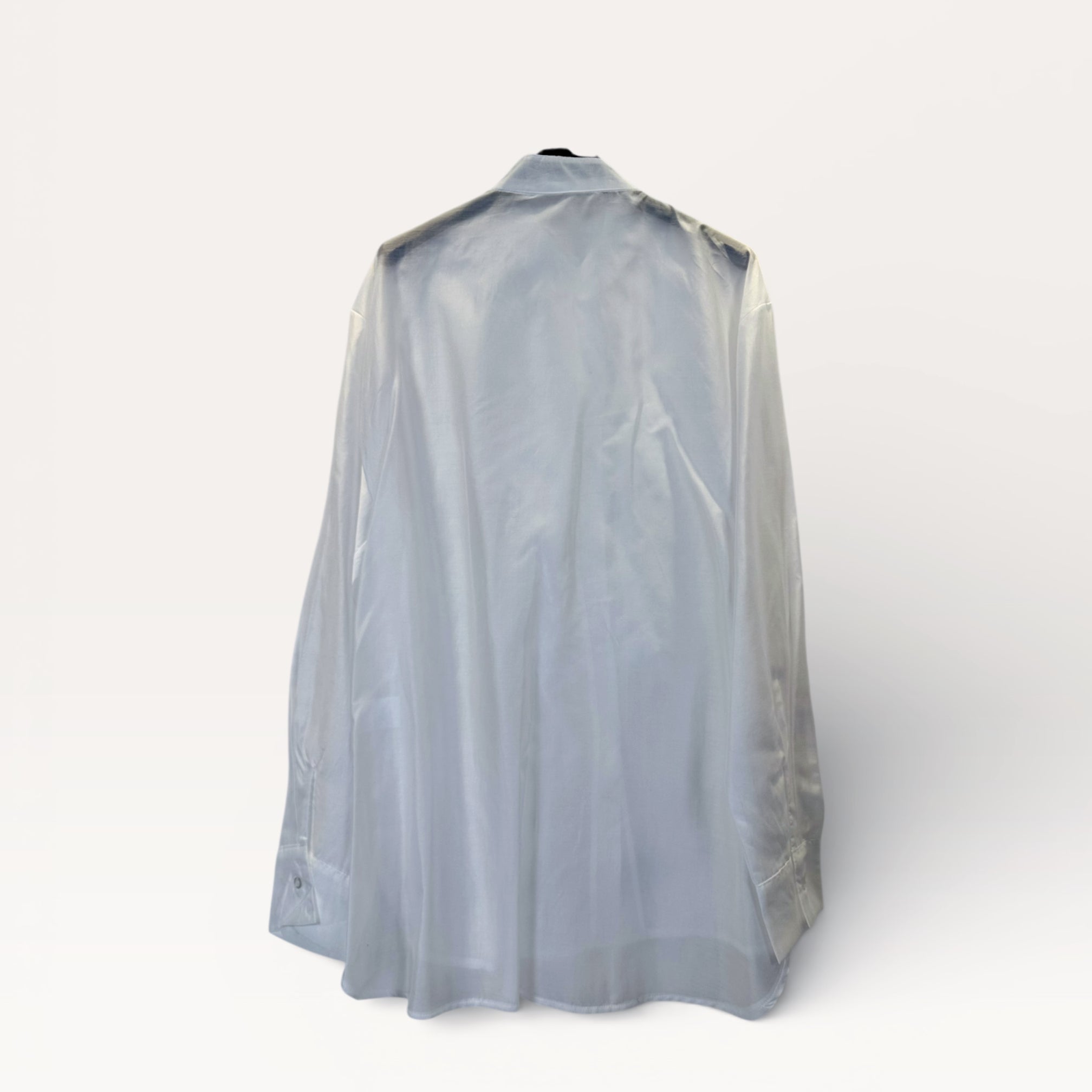 Camicia con volant in pizzo stratificato