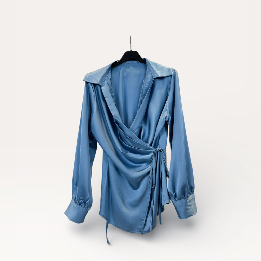 Camicia a portafoglio in raso con drappeggio